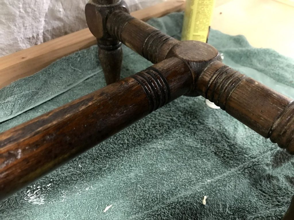 Worn antique table legs after applying Howard Restor-A-Finish #howardproducts #oldfurniturerepair #tablelegrepair #beforeandafter