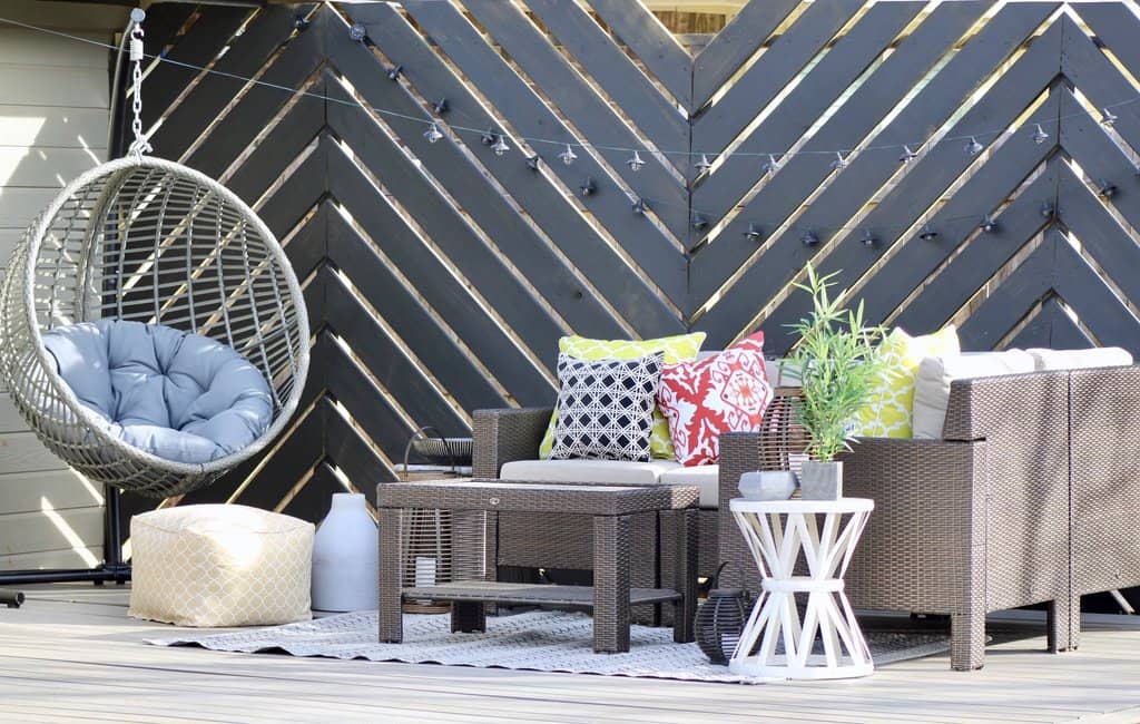 Handmade Haven with Ashley Bagnight with Home Depot floating deck landscaping ideas Courtesy of https://handmade-haven.com/blogs/news/diy-backyard-floating-deck