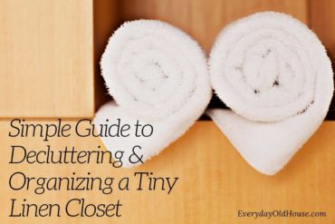 Overstuffed linen closet? Tackle decluttering and organizing it with this step-by-step checklist and inventory. #linencloset #closetorganization