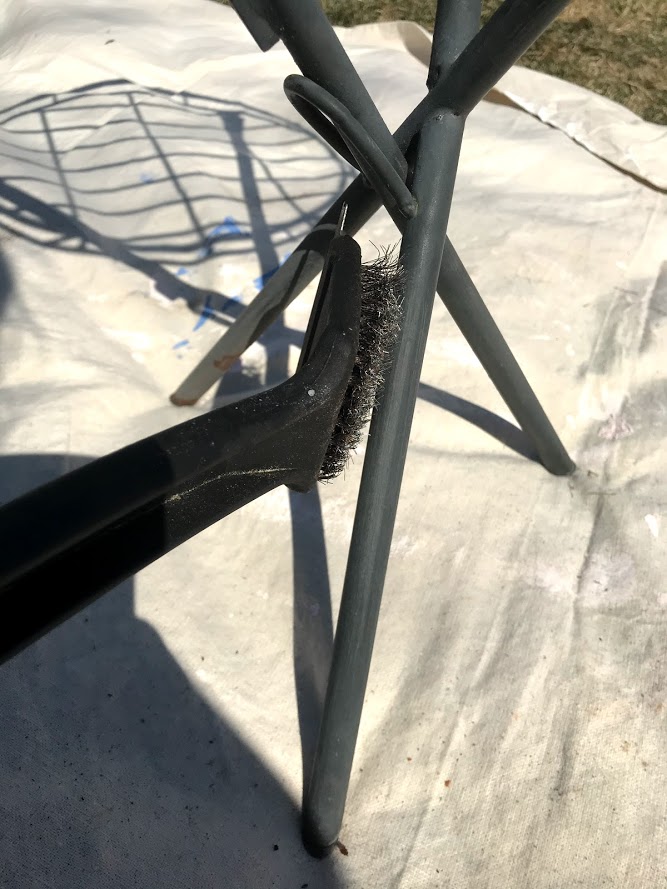 Rust Oleum Spray Paint, How To Remove Paint From Metal Patio Furniture