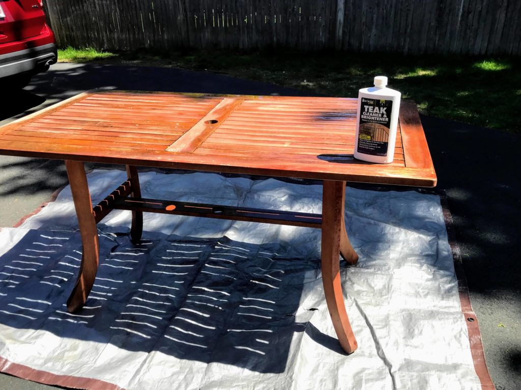 How to easy clean and brighten eucalyptus wood patio furniture within a weekend #teakcleaner #eucalyptuswood