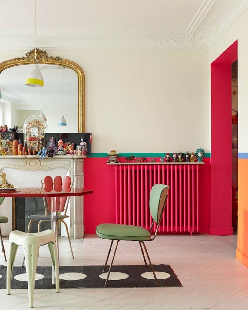 Hot pink cast iron radiator blends modern with vintage #castironradiator #colorsofhome